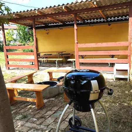 شقة Csaladbarat Balatonkeresztúr
