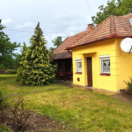 شقة Csaladbarat Balatonkeresztúr